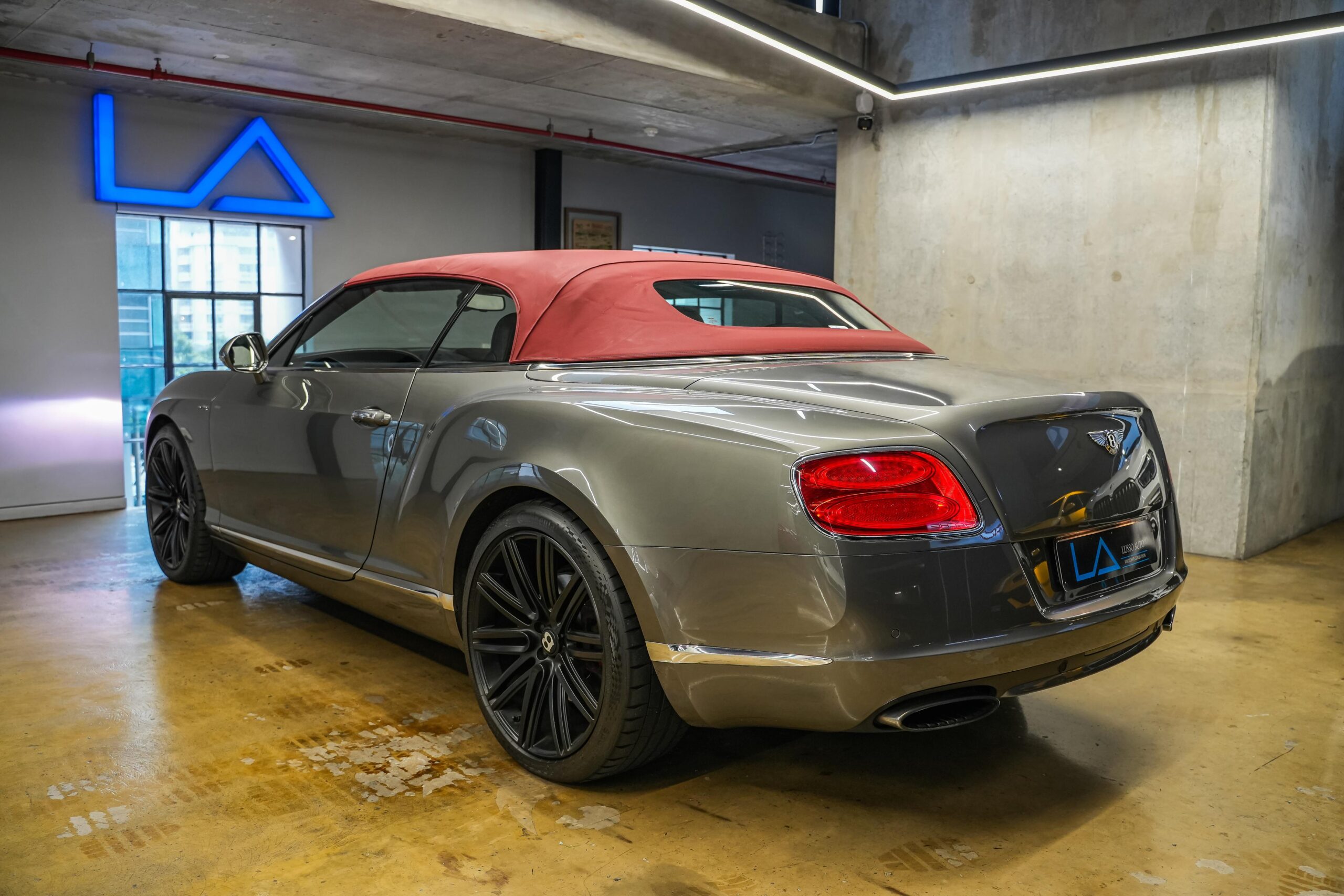 2014 Bentley Continental (28)