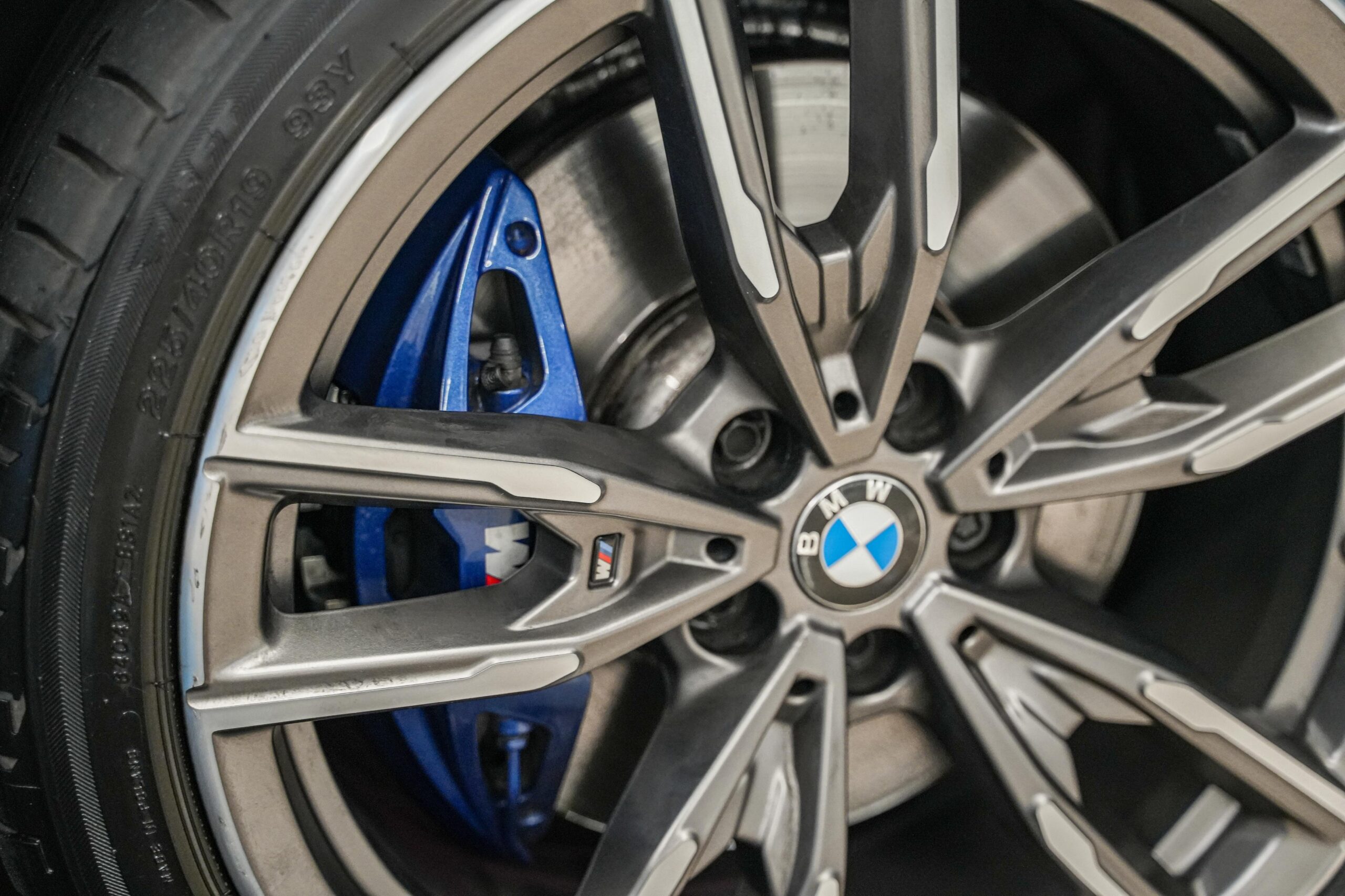 2022 BMW 2 Series M240i xDrive Coupe (28)