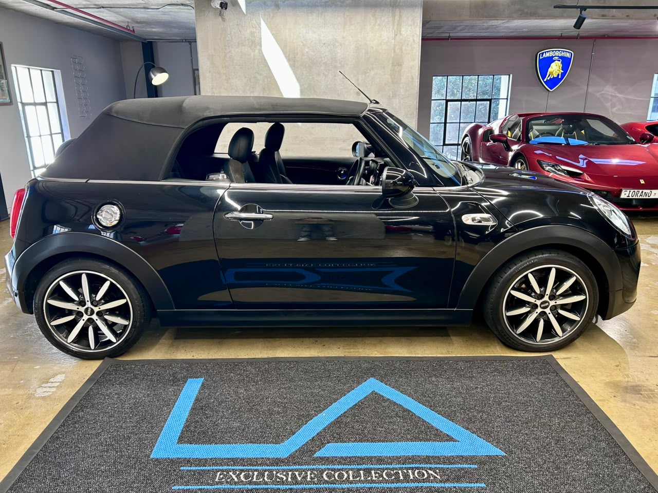 2016 MINI Cooper S Convertible Auto (25)