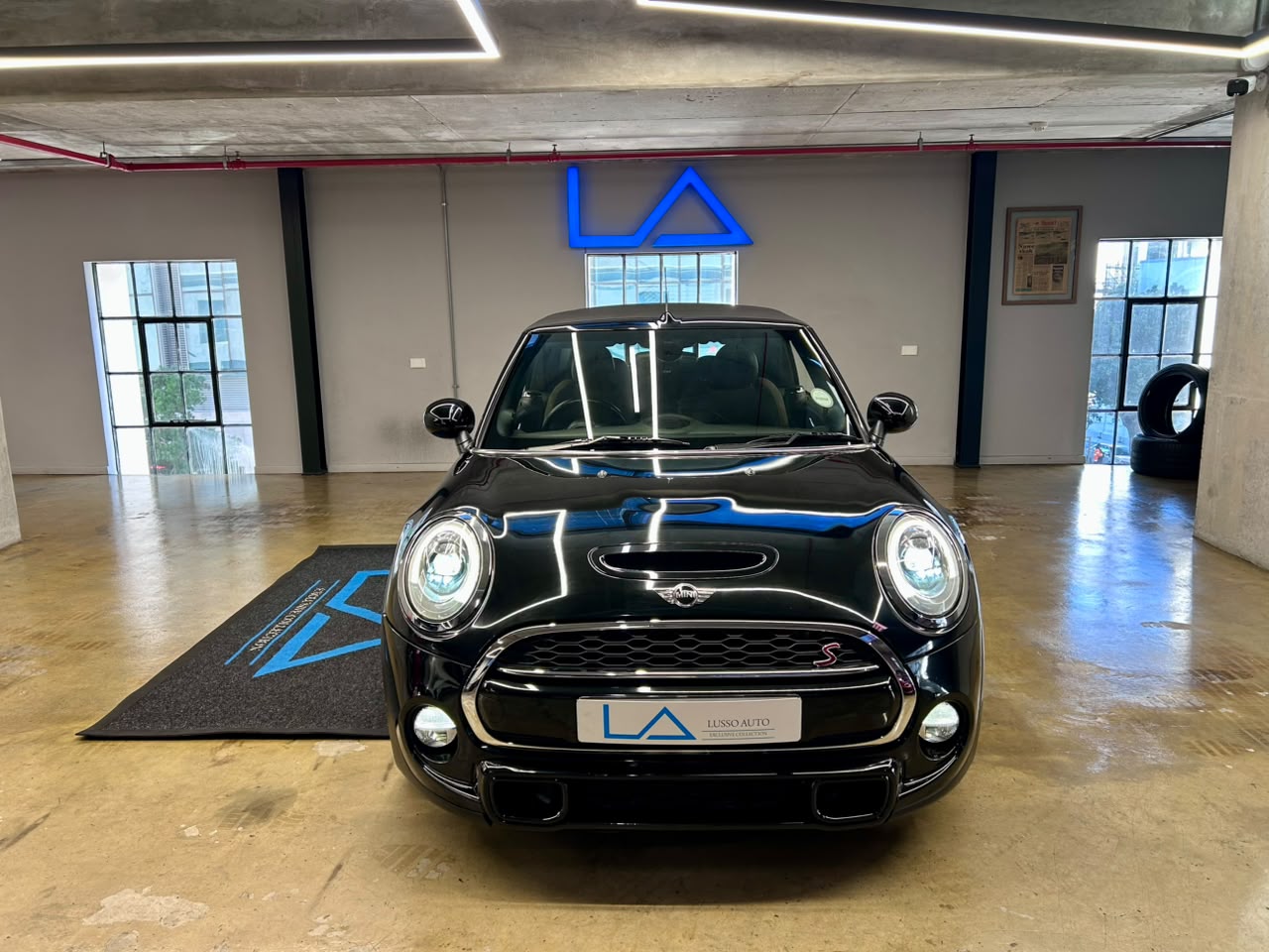 2016 MINI Cooper S Convertible Auto (29)
