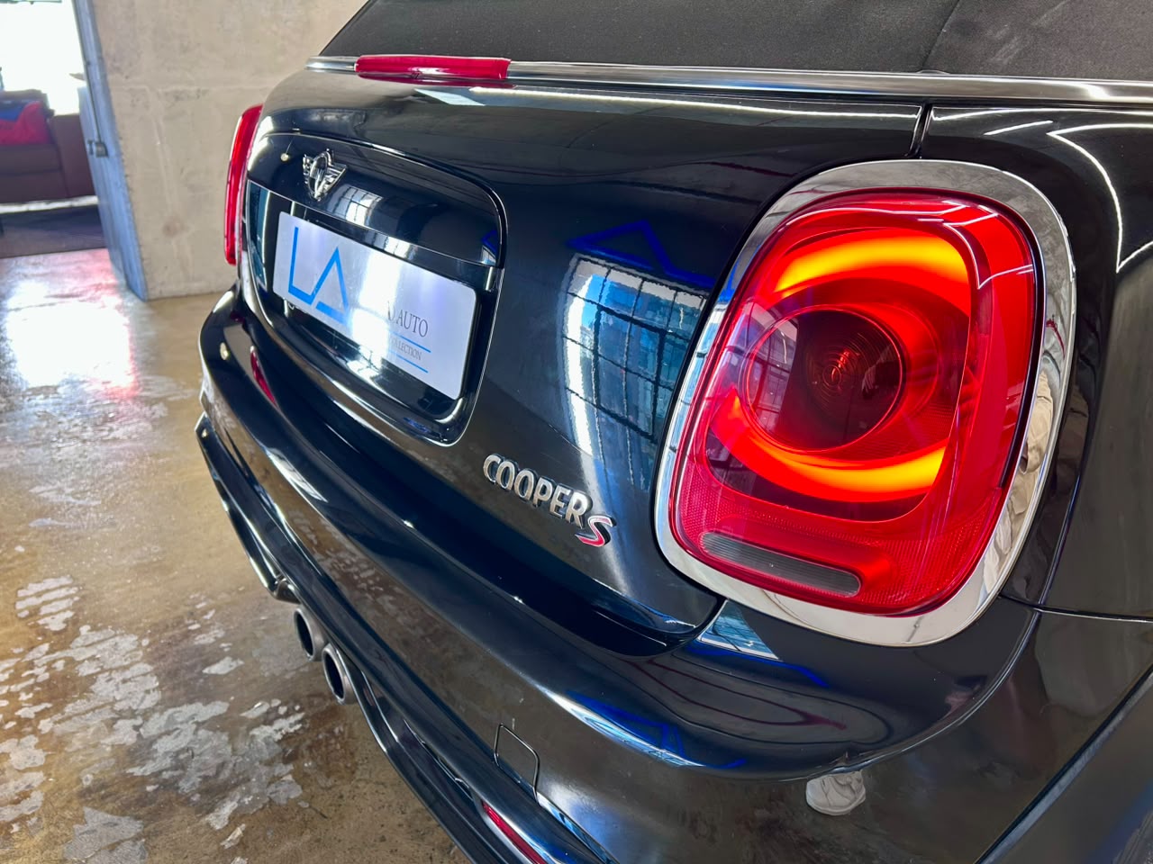 2016 MINI Cooper S Convertible Auto (30)