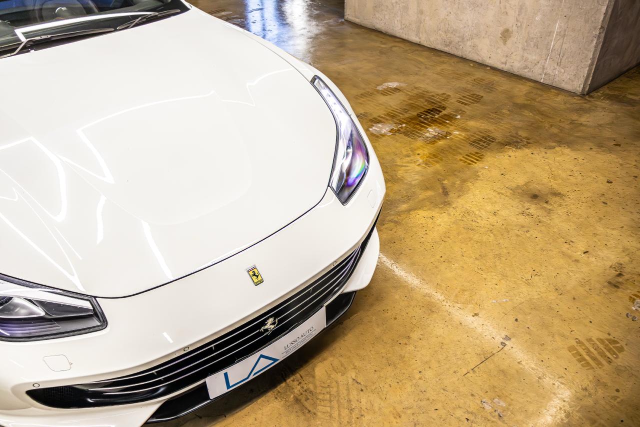2017 Ferrari GTC 4 Lusso V12 (22)