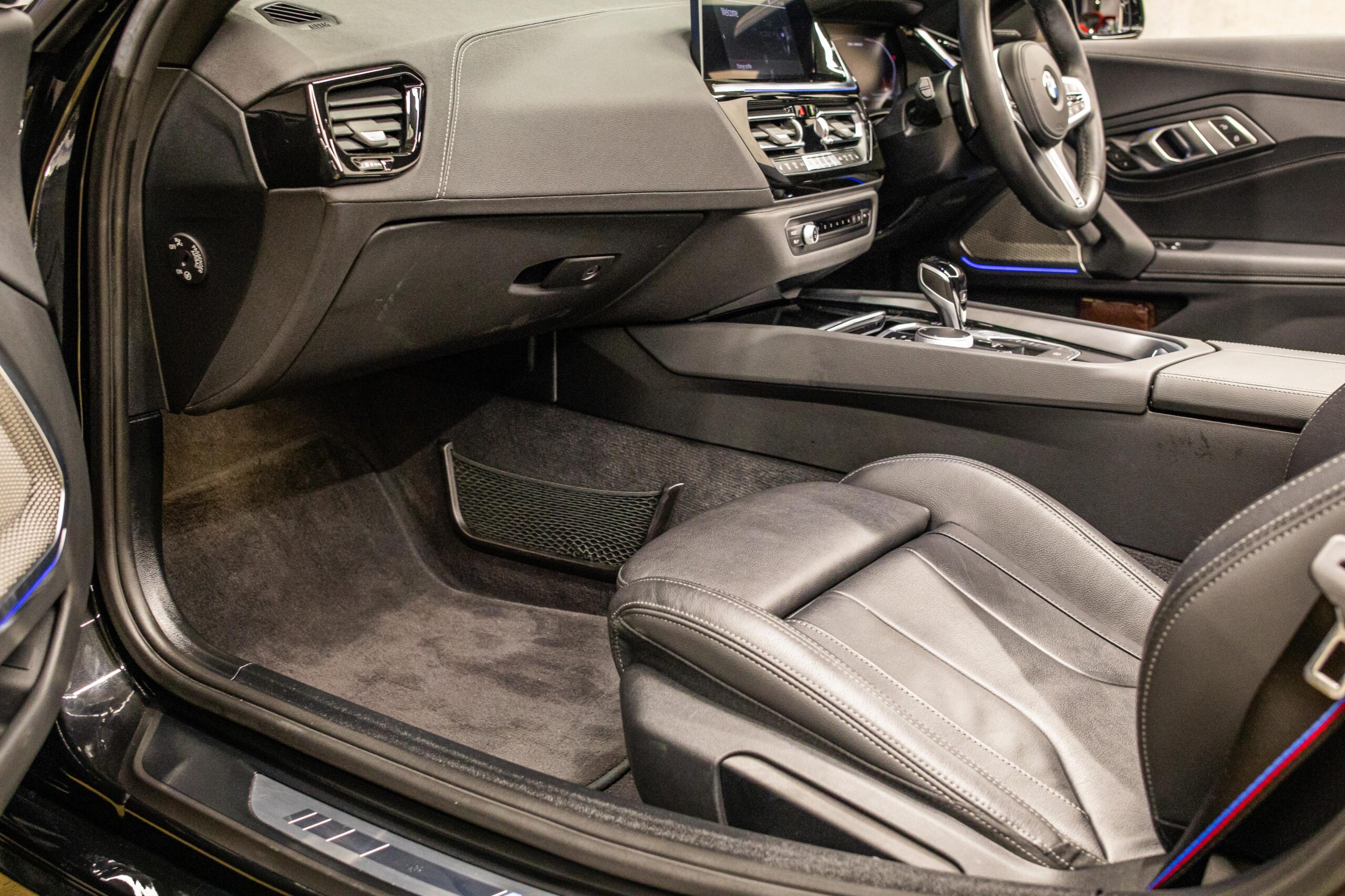 2024 BMW Z4 M40i (20)