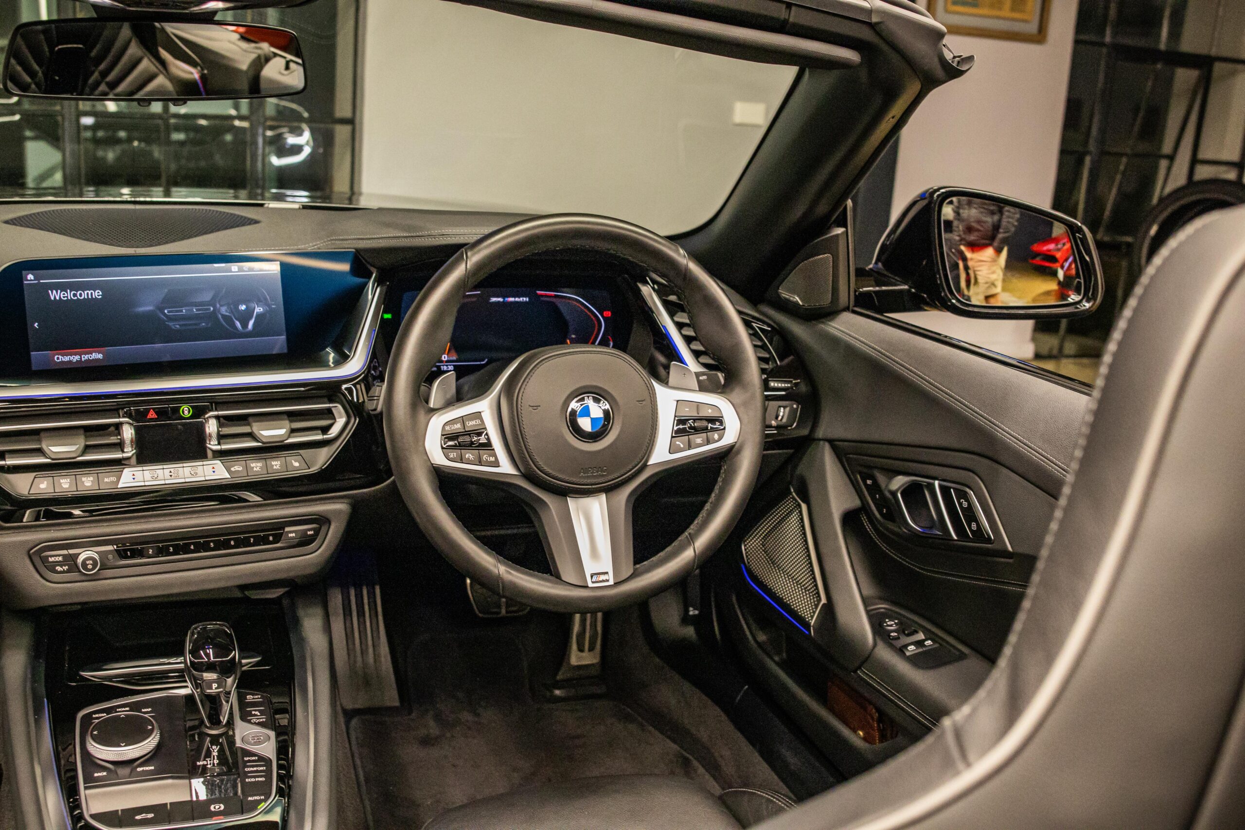2024 BMW Z4 M40i (26)