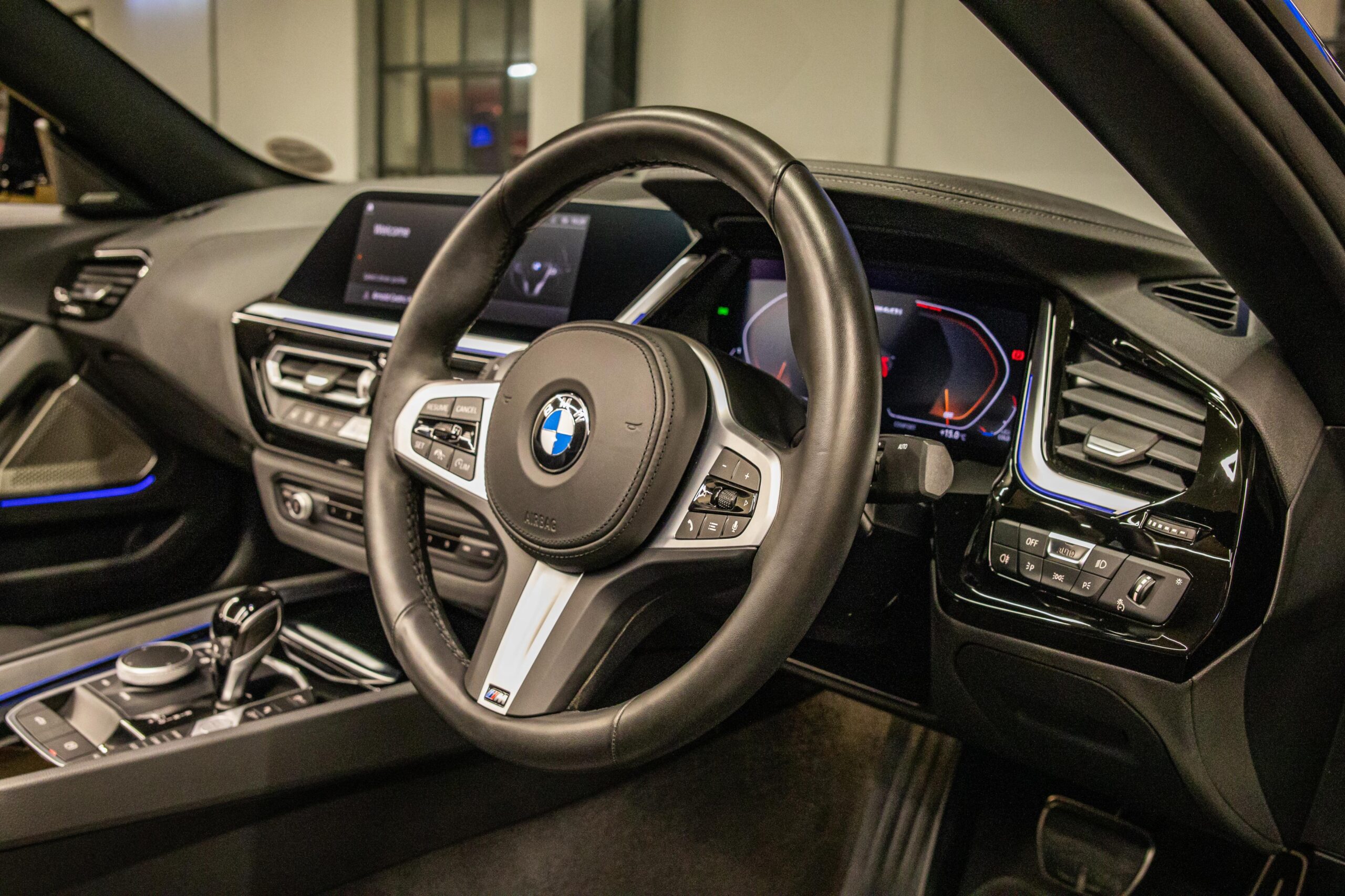 2024 BMW Z4 M40i (8)