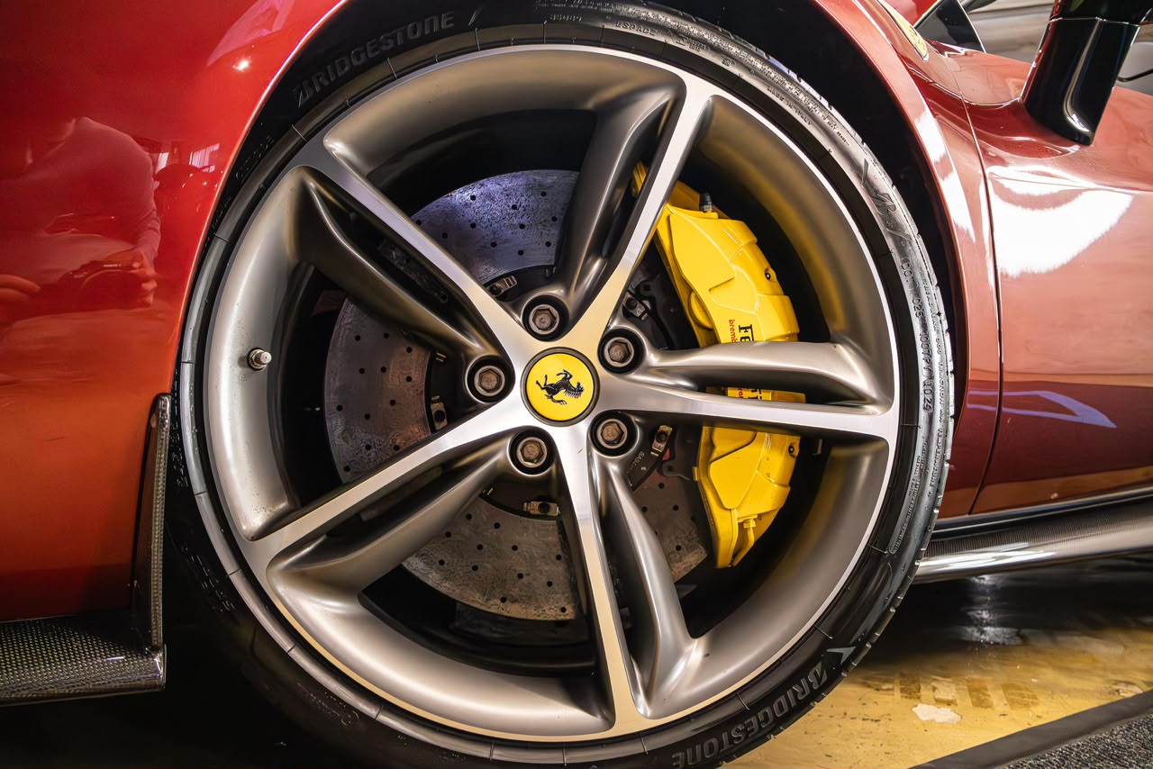 2024 Ferrari 296 GTS (9)