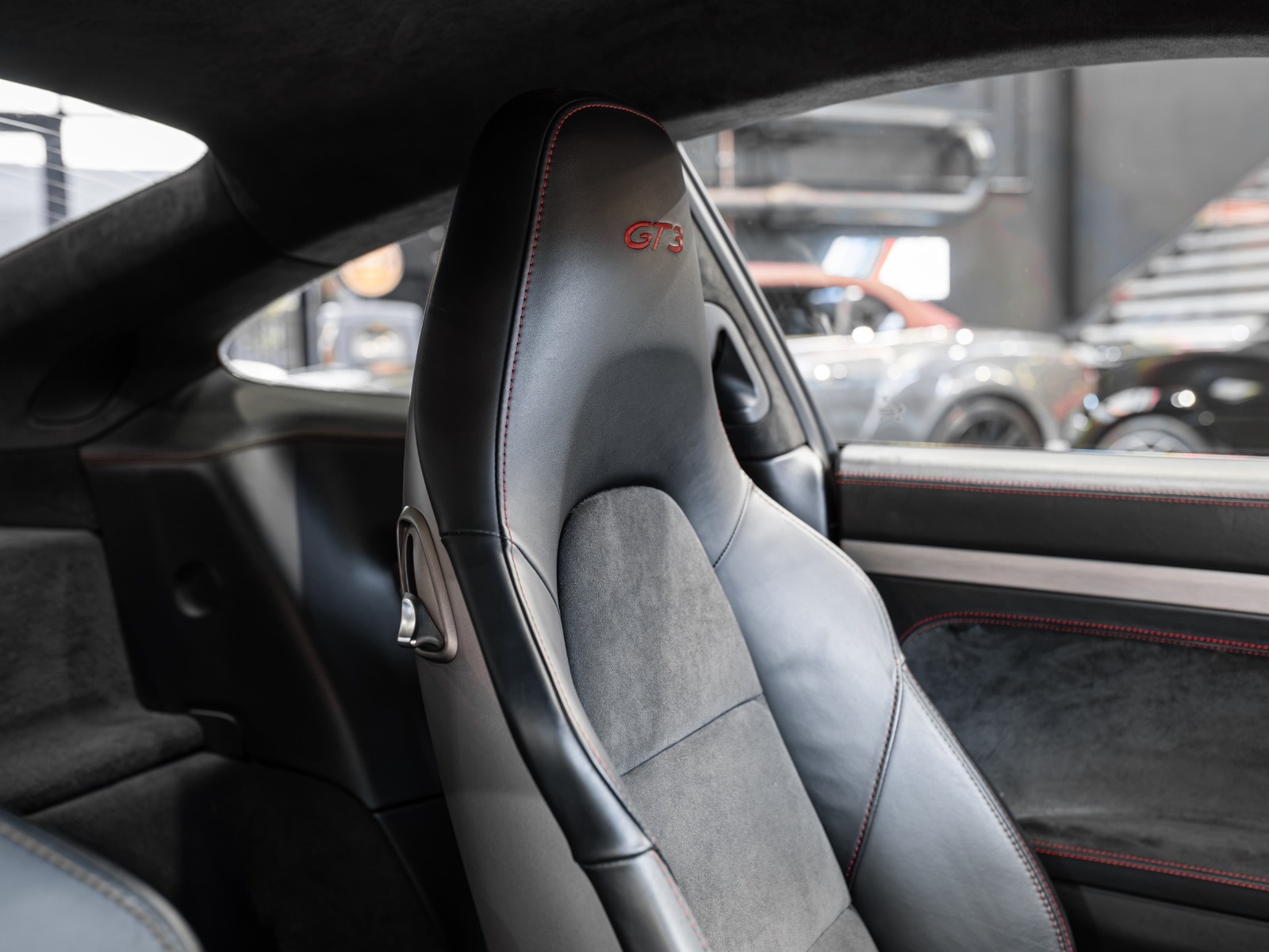 2014 Porsche 911 GT3 (1)