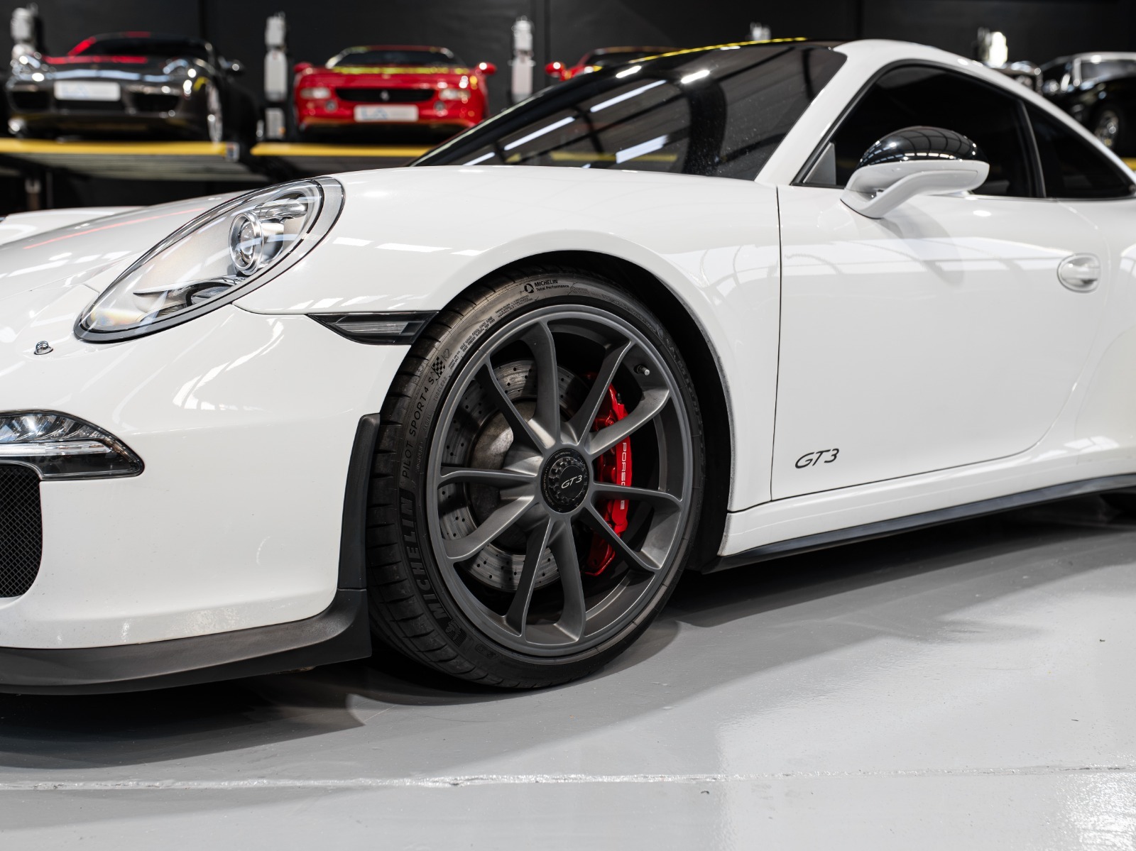 2014 Porsche 911 GT3 (17)