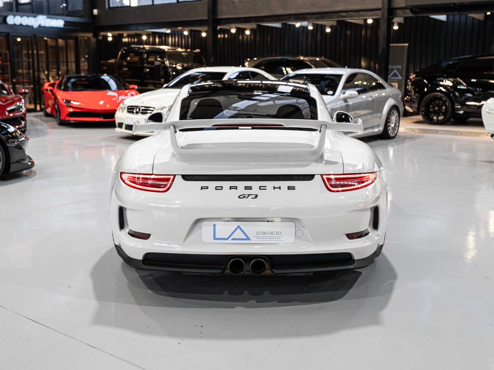2014 Porsche 911 GT3 (20)