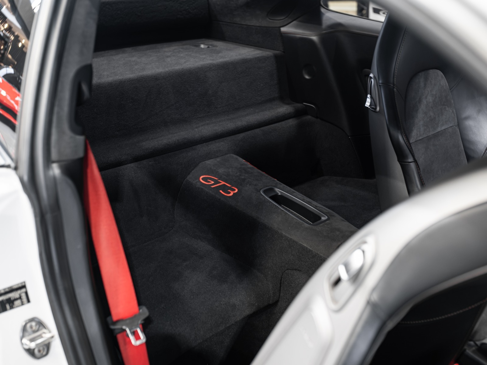 2014 Porsche 911 GT3 (26)