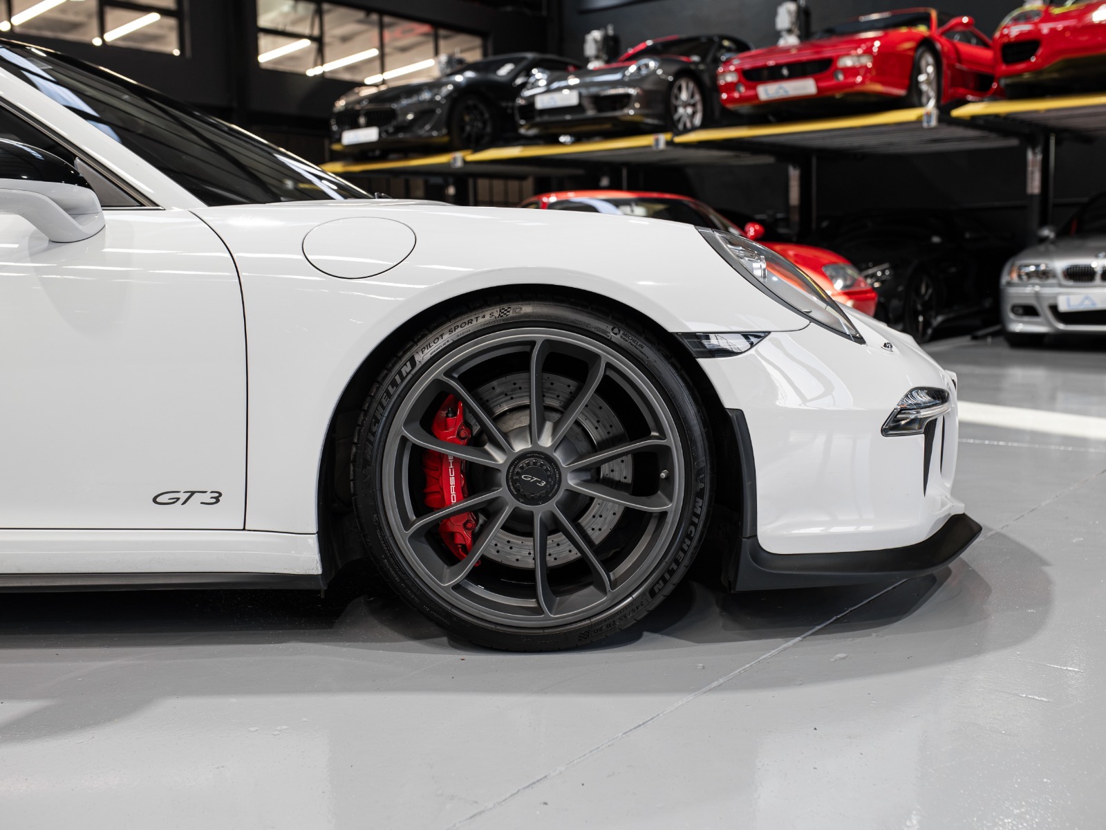 2014 Porsche 911 GT3 (35)