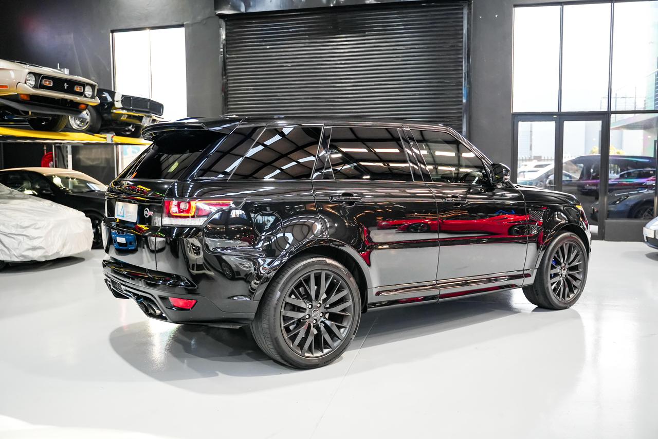 2016 Land Rover Range Rover Sport SVR (29)