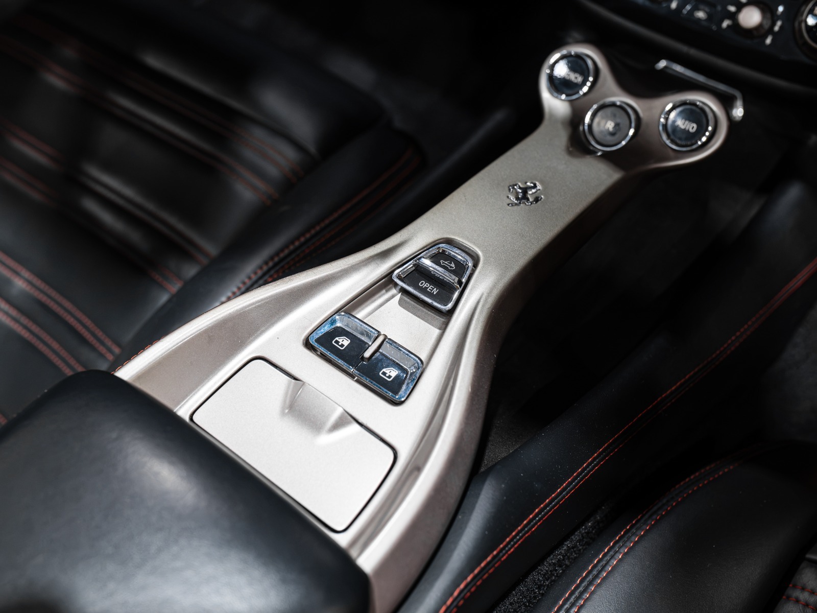 2017 Ferrari California 30 (13)
