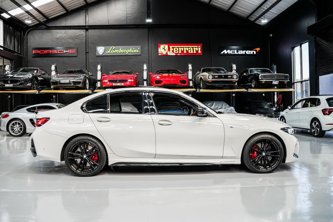 2024 BMW 3 Series 320d M Sport (25)